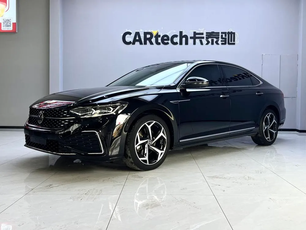 Volkswagen Passat, 2023
