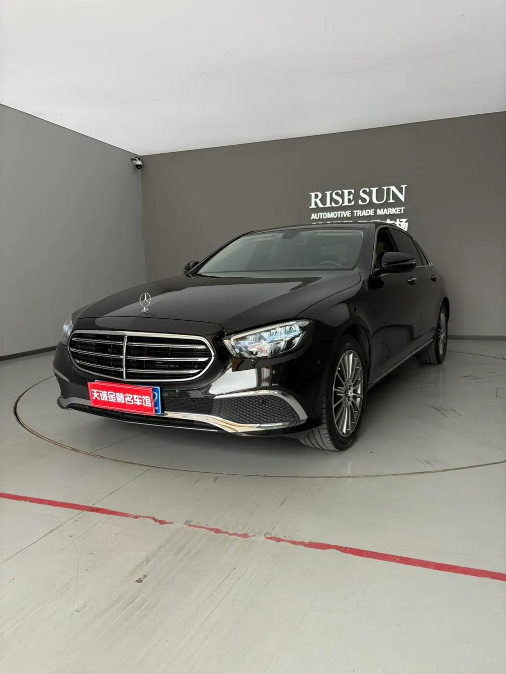 Mercedes-Benz E-Class, 2022