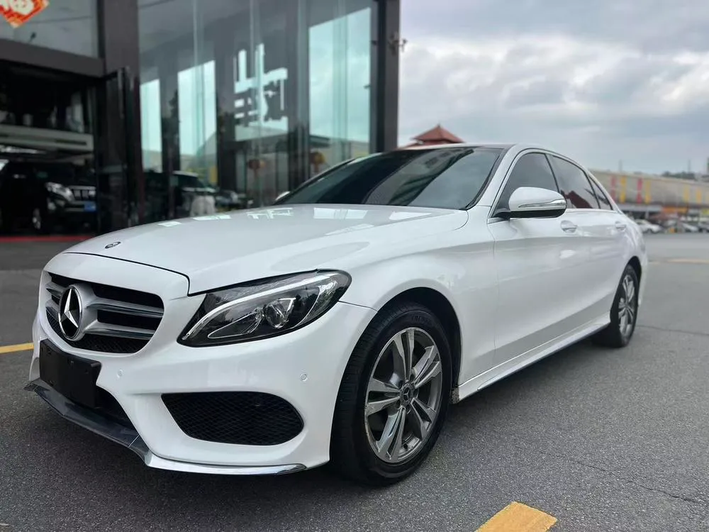Mercedes-Benz C-Class, 2015