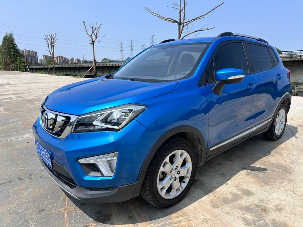 Changan CS15, 2016