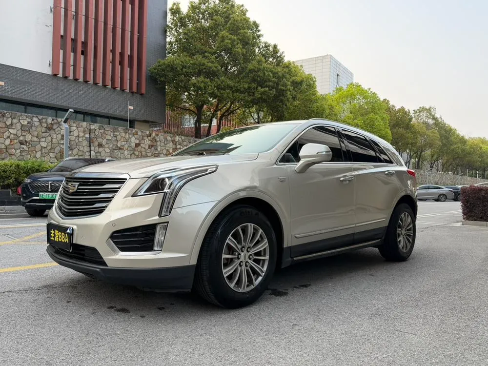 Cadillac XT5, 2016
