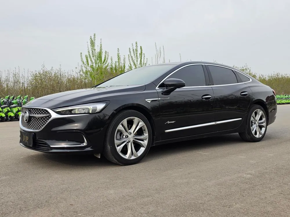 Buick LaCrosse, 2022