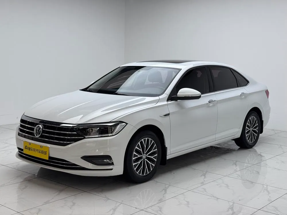 Volkswagen Sagitar, 2020