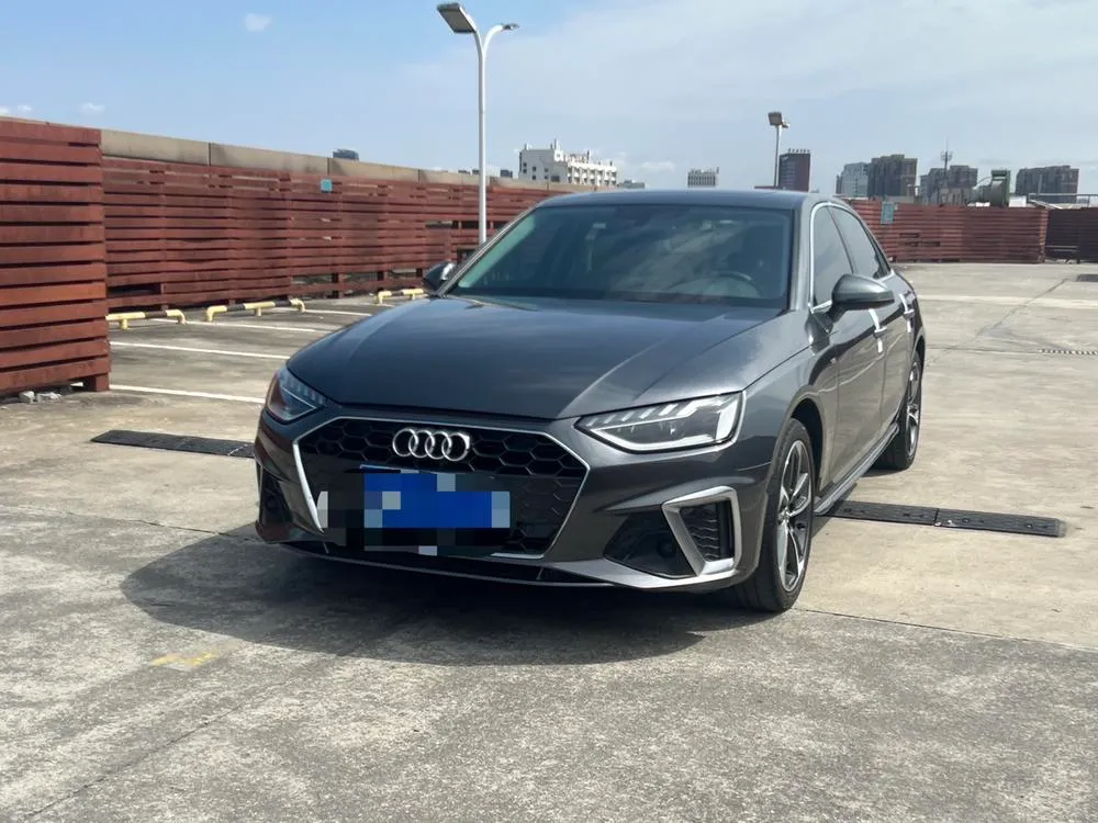 Audi A4L, 2020