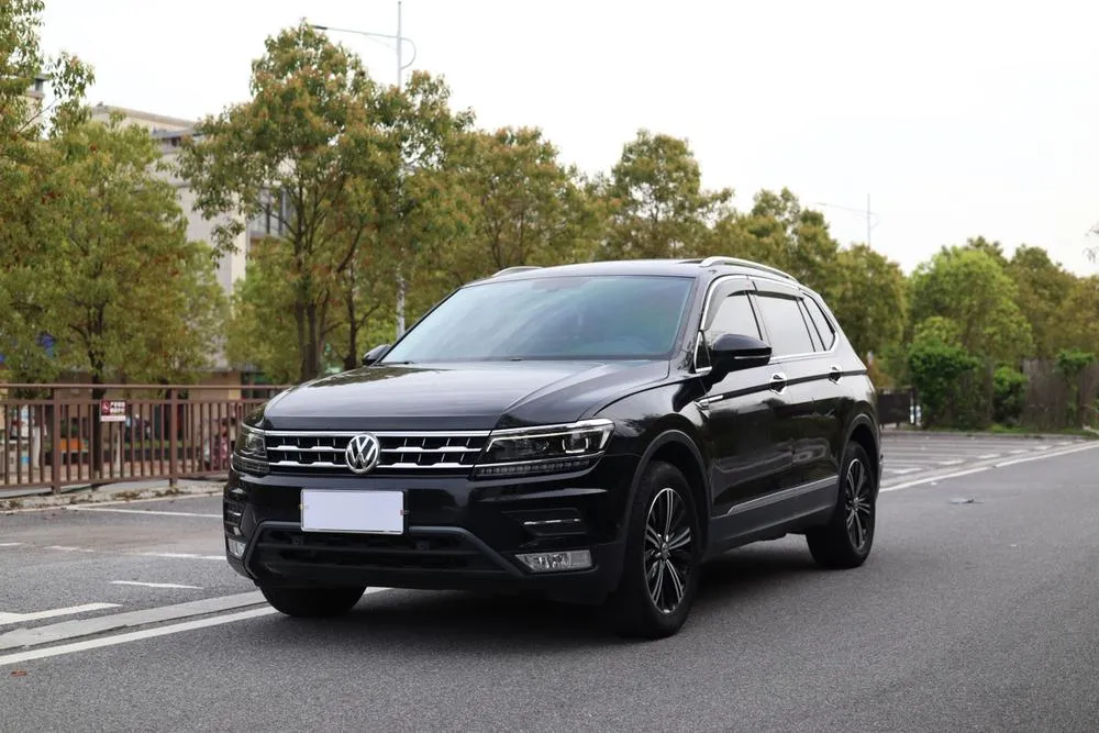 Volkswagen Tiguan L, 2017