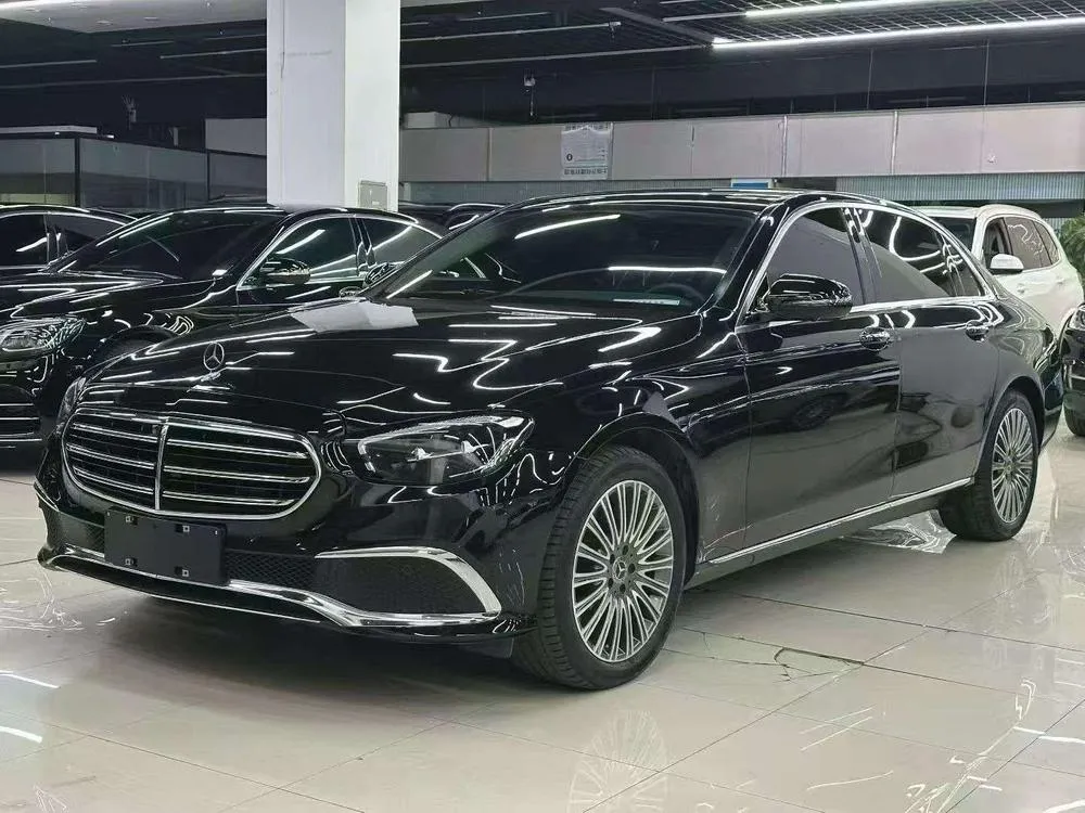 Mercedes-Benz E-Class, 2022