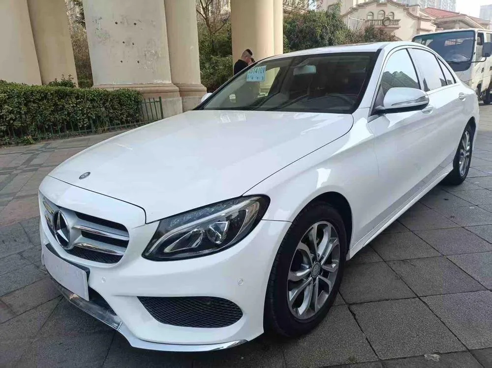 Mercedes-Benz C-Class, 2015
