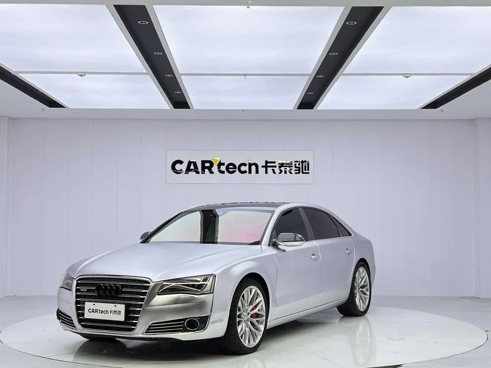 Audi A8, 2011