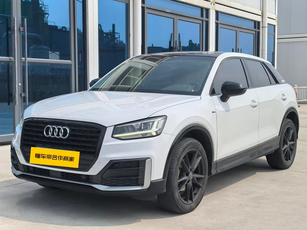 Audi Q2L, 2018