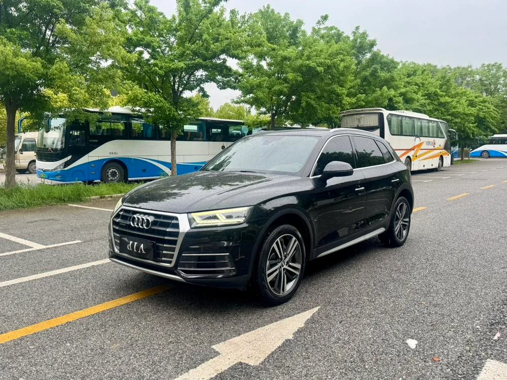 Audi Q5L, 2018