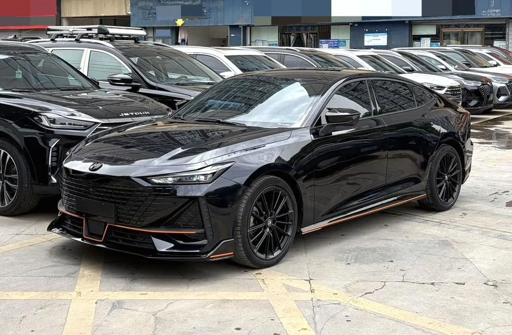 Changan UNI-V, 2022