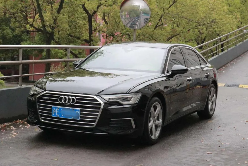 Audi A6L, 2021
