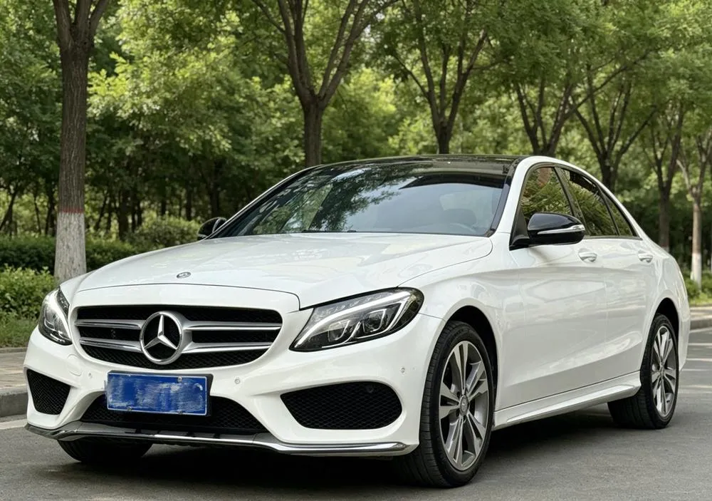 Mercedes-Benz C-Class, 2015
