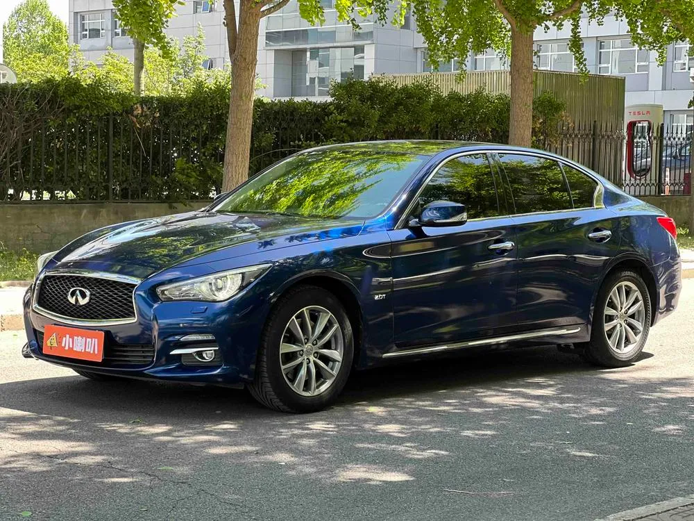 Infiniti Q50L, 2016