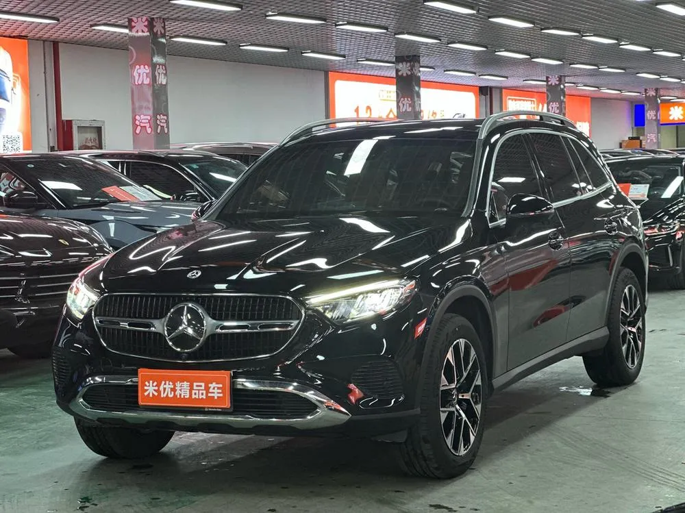 Mercedes-Benz GLC GLC 260 L 4MATIC Version 5 Seater, 2025 — фото 1
