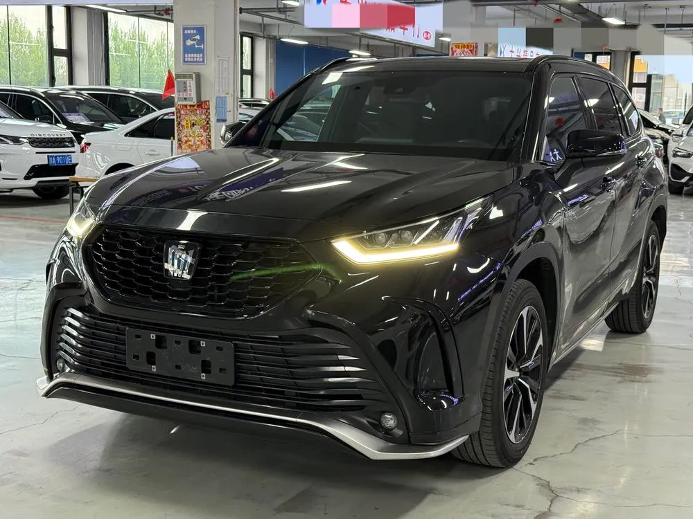 Toyota Crown Kluger, 2021