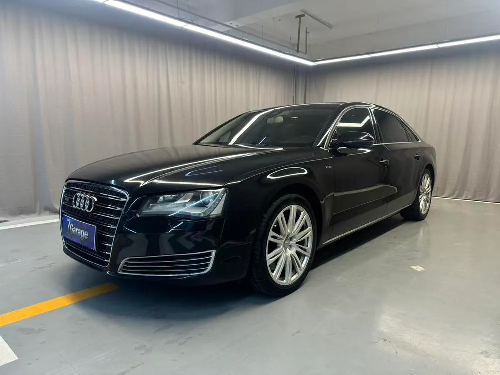 Audi A8, 2011