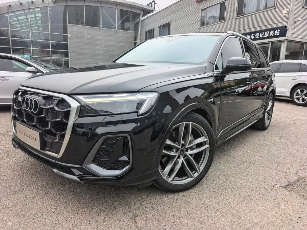 Audi Q7, 2024
