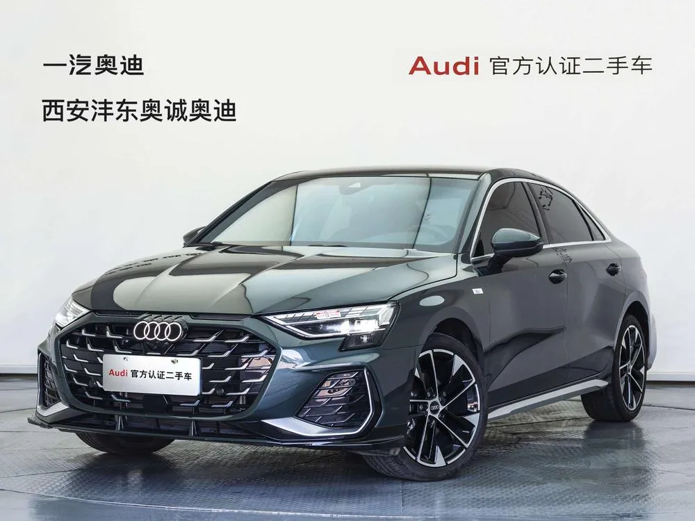 Audi A3 A3L Limousine 35 TFSI Rush Prestige Version, 2025 — фото 1