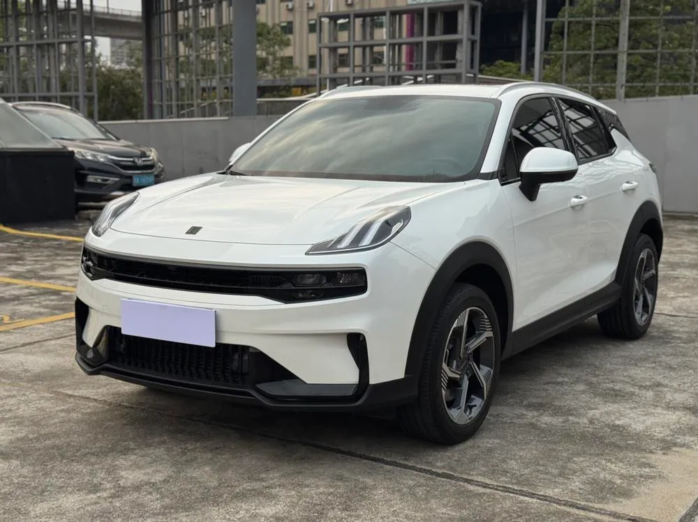 Lynk & Co 06, 2023