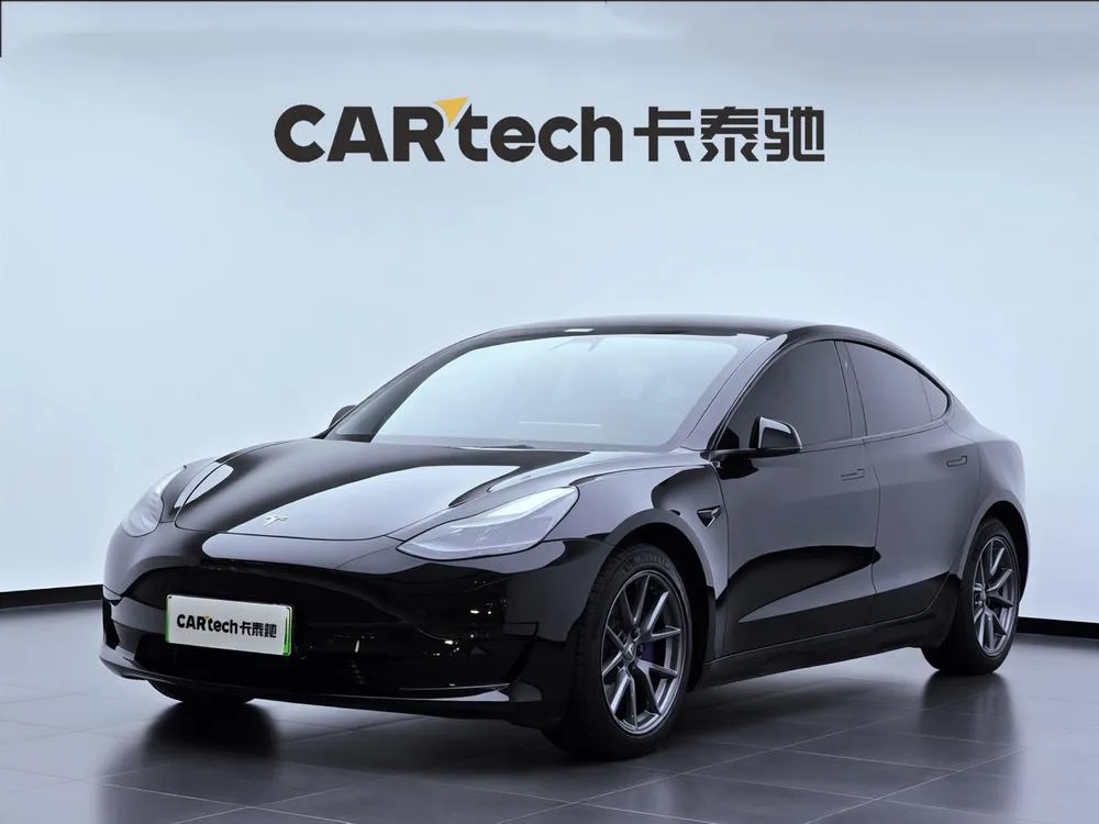 Tesla Model 3, 2021