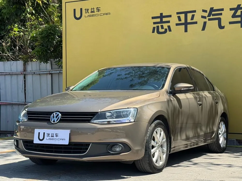 Volkswagen Sagitar, 2012