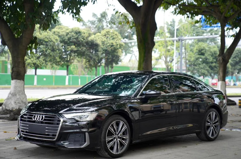 Audi A6L, 2021