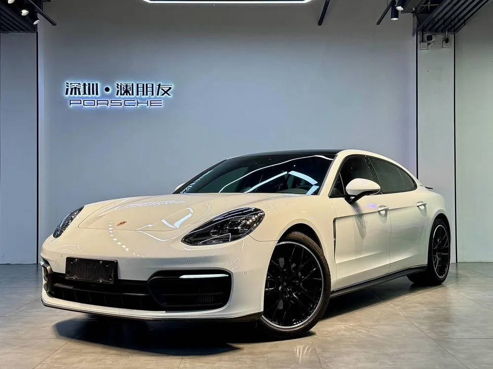 Porsche Panamera, 2022