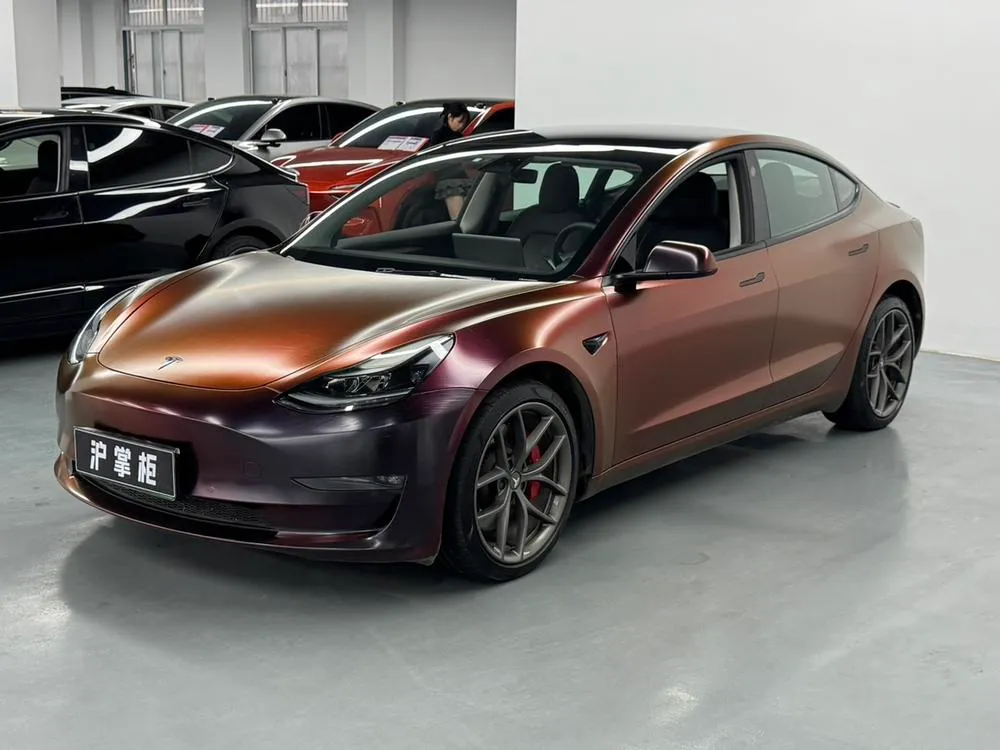 Tesla Model 3, 2021