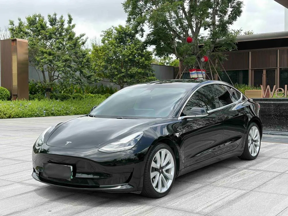 Tesla Model 3, 2020