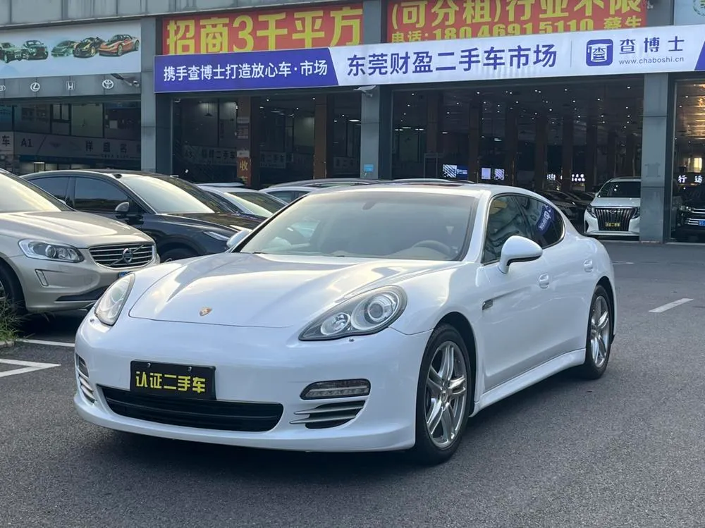 Porsche Panamera, 2010