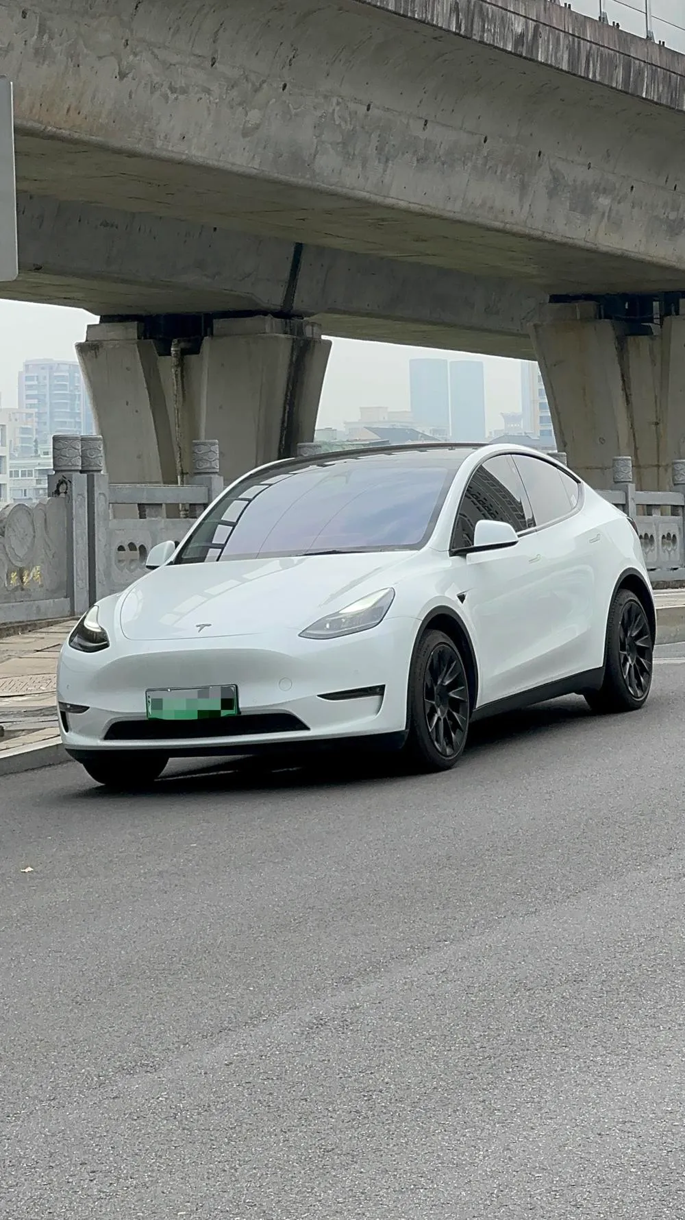 Tesla Model Y, 2021