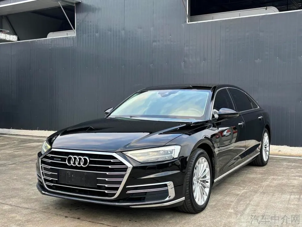 Audi A8, 2019