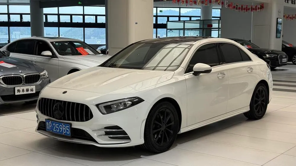 Mercedes-Benz A-Class A 200 L Sport, 2020 — фото 1