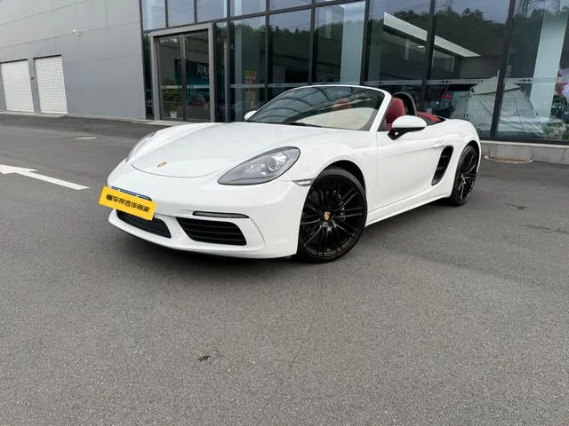 Porsche 718, 2016