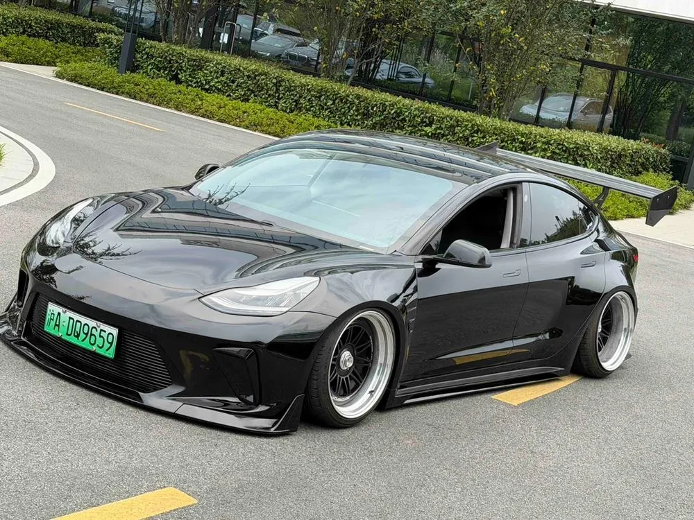Tesla Model 3, 2020