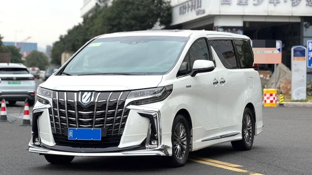 Toyota Alphard, 2020