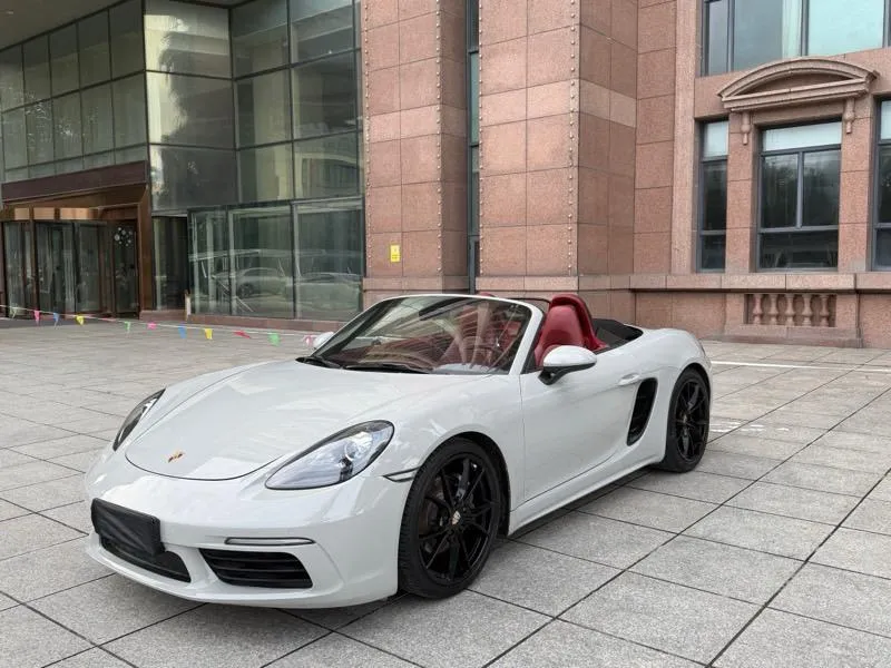 Porsche 718, 2018
