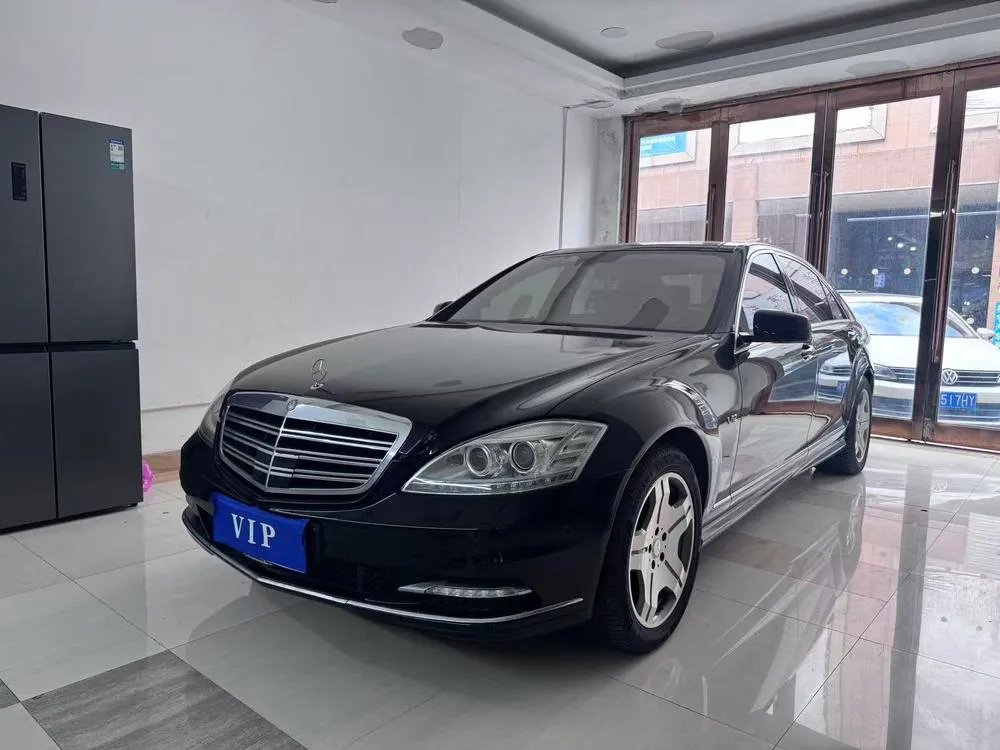 Mercedes-Benz S-Class, 2008