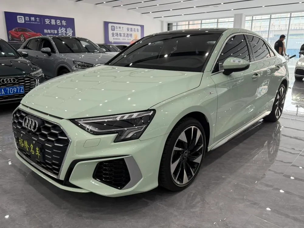 Audi A3 Facelift A3L Limousine 35 TFSI Fashion Sport Version, 2023 — фото 1