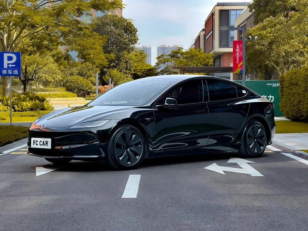 Tesla Model 3, 2023