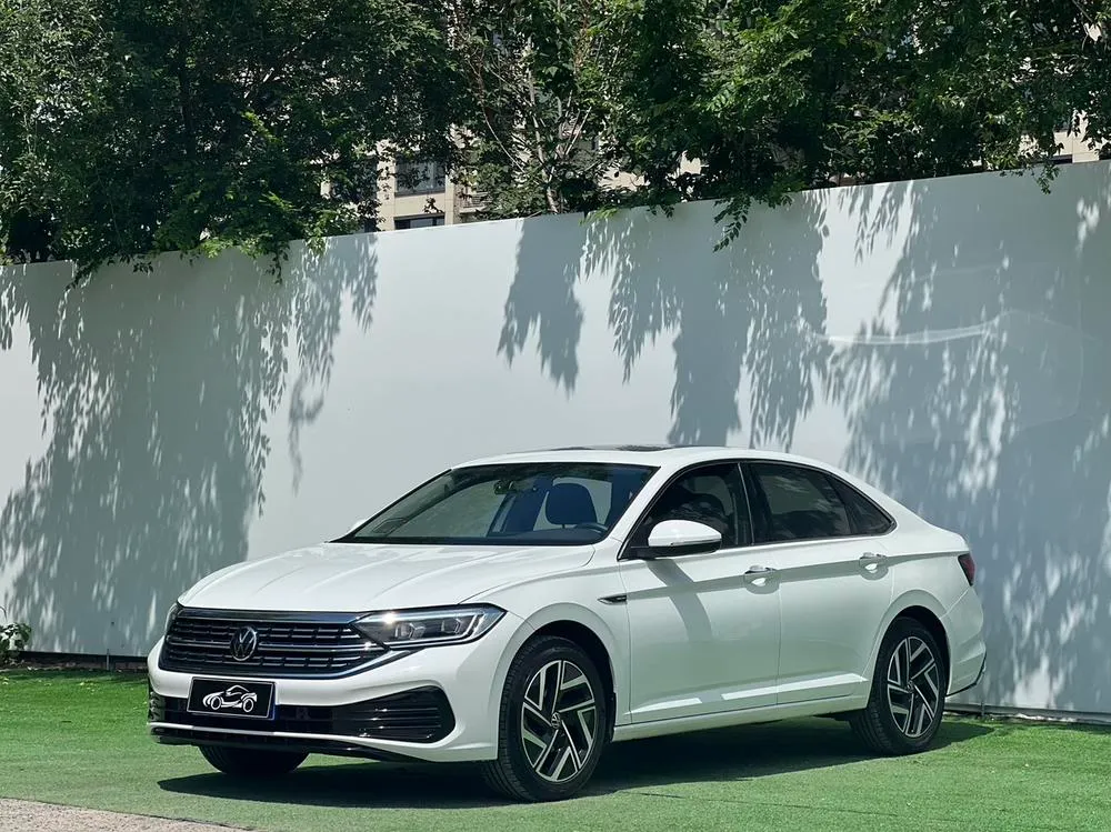 Volkswagen Sagitar, 2023