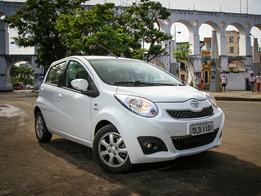 JAC J2 (Yueyue) — фото модели