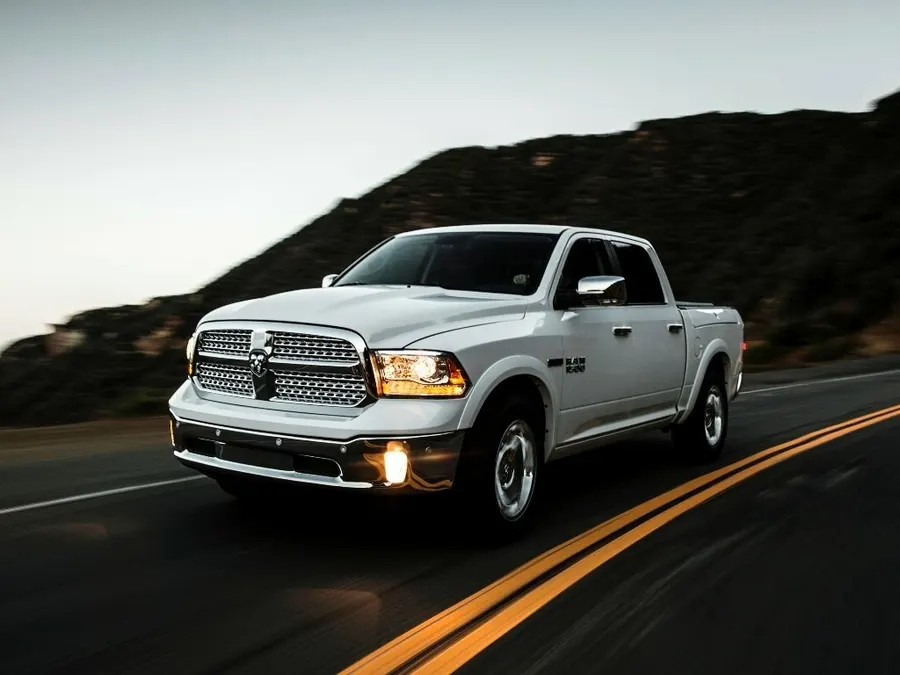 Dodge RAM — фото модели — фото 1