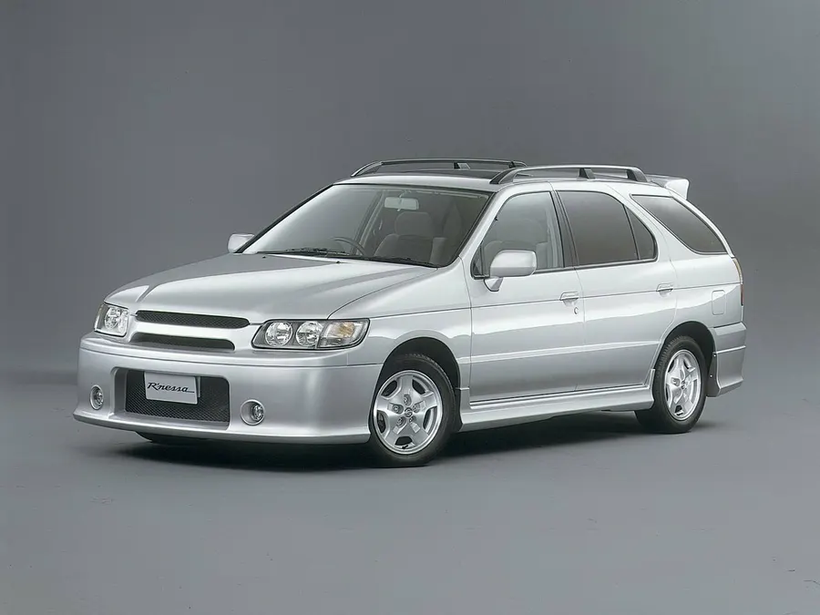 Nissan R'nessa — фото модели