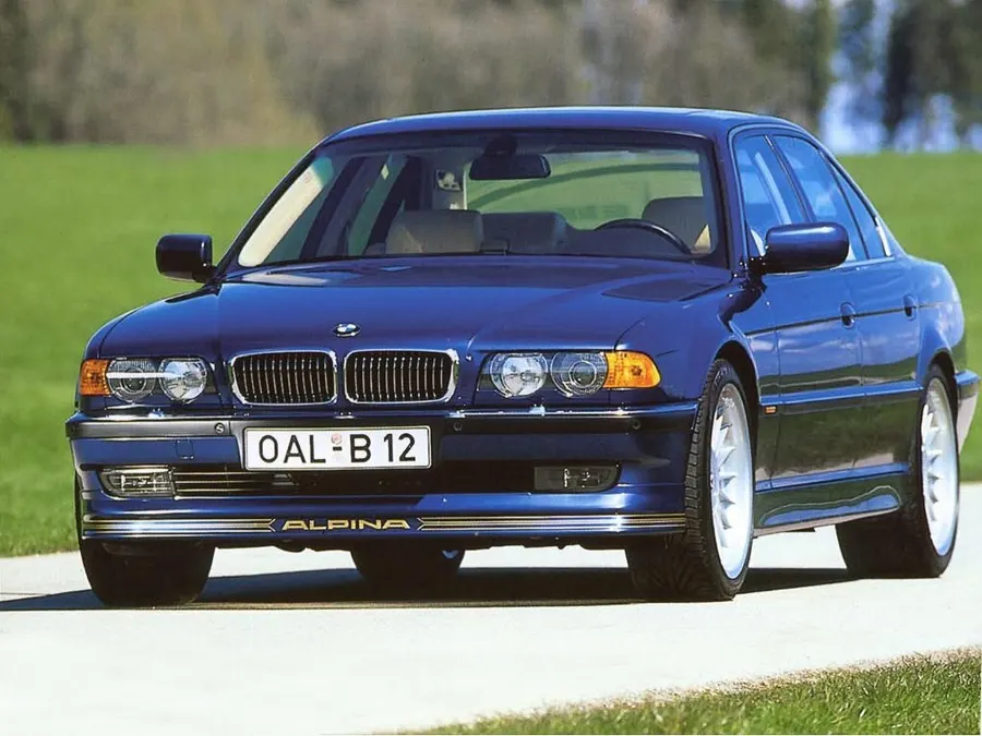 Alpina B12 — фото модели