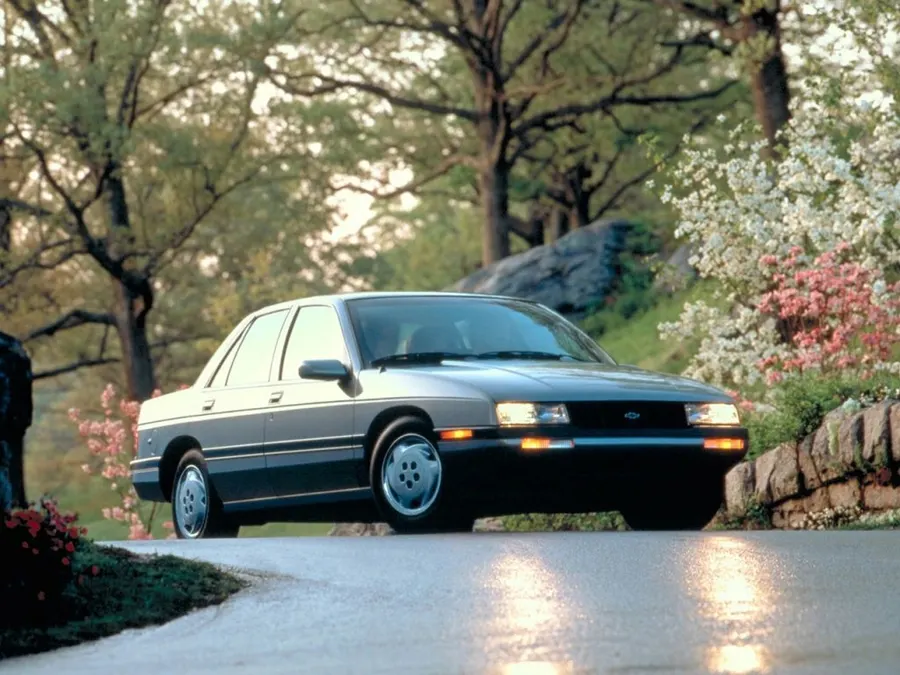 Chevrolet Corsica — фото модели