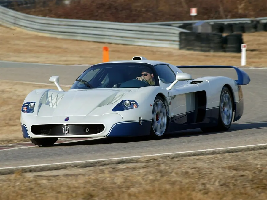 Maserati MC12 — фото модели