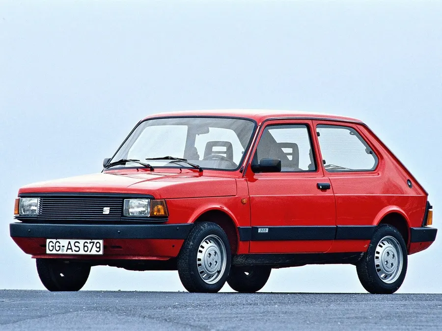 SEAT Fura — фото модели