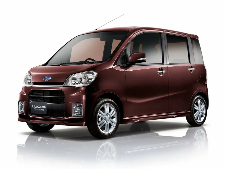 Subaru Lucra — фото модели